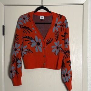 CAbi Orange Floral V-Neck Button Cardigan women’s size small